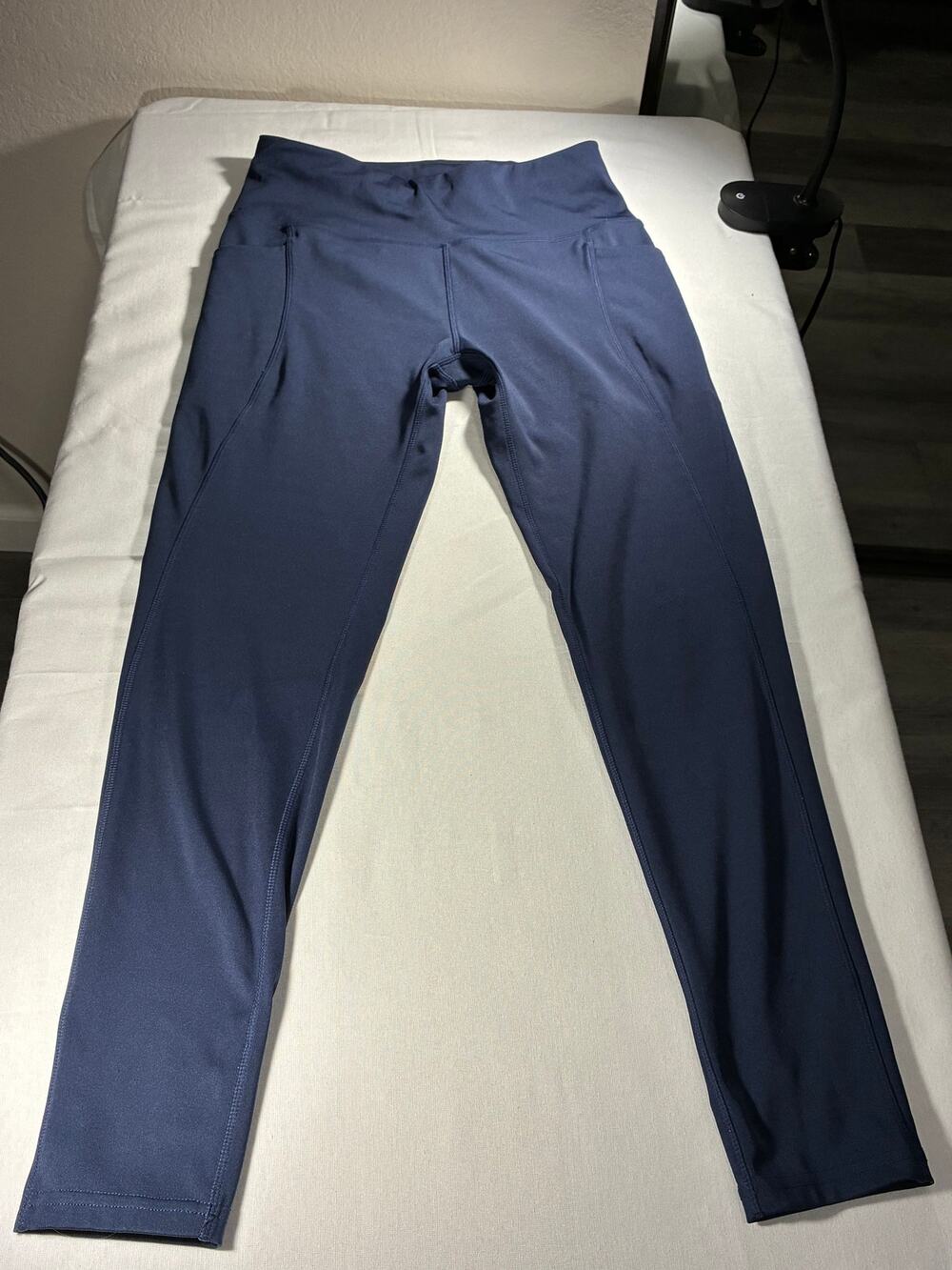 Lilly Navy Blue High Waisted Athletic Leggings Women’s Size S/M